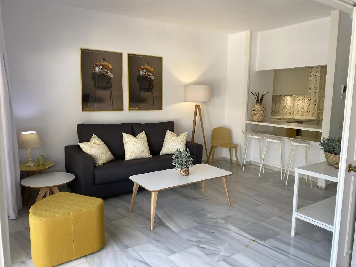 Luminoso Apartamento En Segunda Linea Playa 436 Marbella Spain